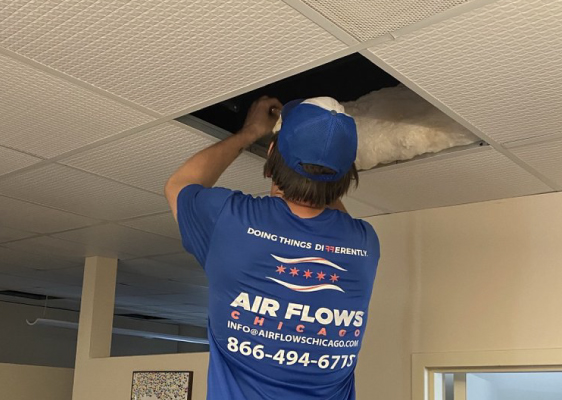 Office-vents-inside-museum-being-cleaned